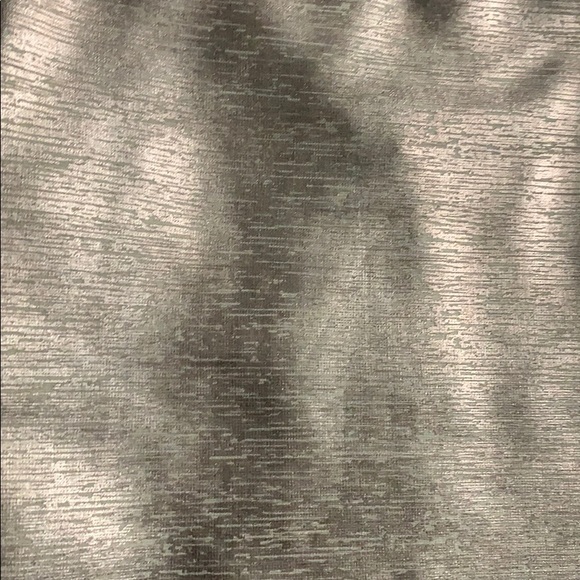 Two piece set - Picture 5 of 7